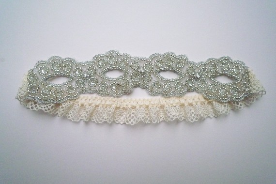 I love these romantic garters by Florrie Mitton which provide a modern twist